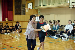 風船運びではお互いが協力