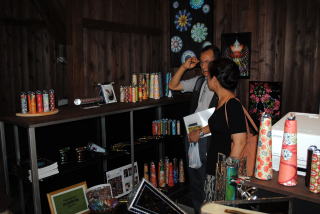 万華鏡ギャラリーとしてオープン