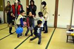 子どもたちが楽しく遊んで