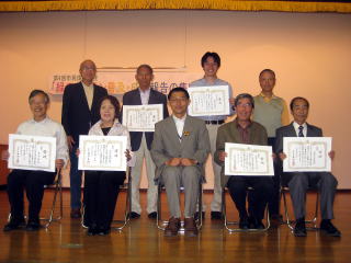 「緑のカーテン普及・成果報告の集い」の写真