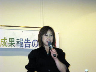 Rise up（ライズアップ）女性サポート実行委員会の須貝さんによる講演会の写真