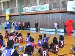 開会式にはチーバくんが登場