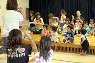 誕生日を迎えた子どもたち