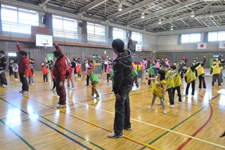 開会式でラジオ体操