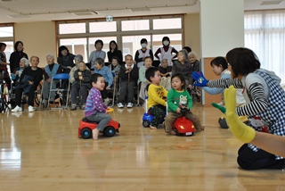 コンビカーでレース