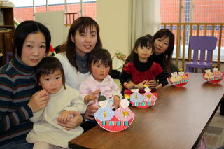 親子でお雛さまづくり