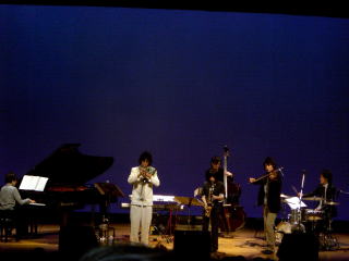曽根麻央さんとフレンズによるジャズコンサート