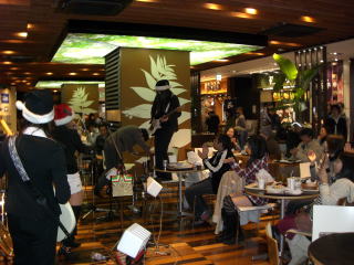会場も一体となったライブに
