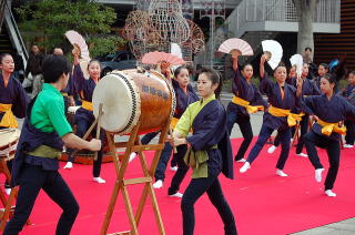 鼓舞子座の太鼓