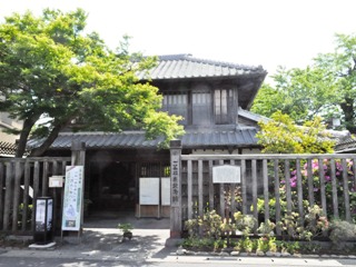 長野県信濃町の一茶記念館