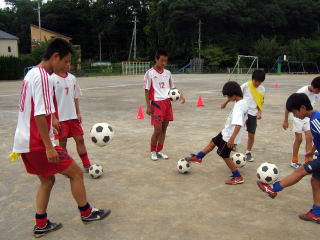 日本一の流経サッカー部が講師に