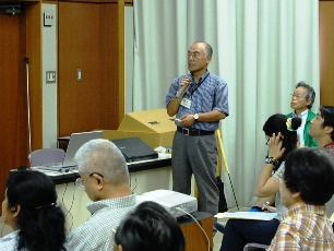 第2部は3人の講師による講演会