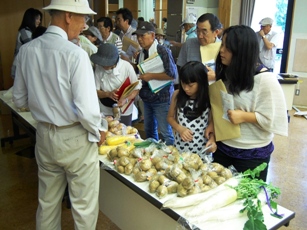 朝採り野菜のお土産