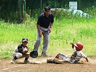 流山マリーンズとカージナルスの対戦