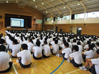 北部中学校で人権講演会