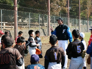 流山市出身の田中幸雄さんが熱血指導