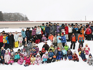 姉妹都市信濃町で雪上交流