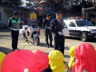 流山警察署の協力で