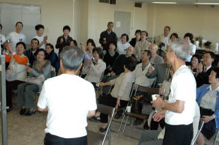 参加者も参加しての演奏