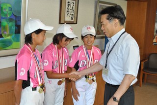 ぐるっと流山 女子小学生の野球大会で全国3位 流山市 ぐるっと流山 女子小学生の野球大会で全国3位 流山市