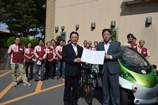 流山にあるセブン-イレブン21店舗中18店舗の方20人も同席