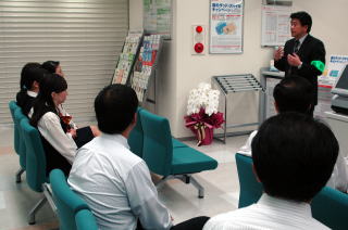 訓練が終わり金子課長から講話