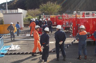 ポンプ基本操作要領および吸水管取り扱い要領訓練