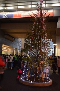 流山セントラルパーク駅前のイルミネーション