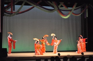 舞踊集団菊の会公演日本のおどり