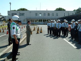 流山警察署交通課から講師を招いて