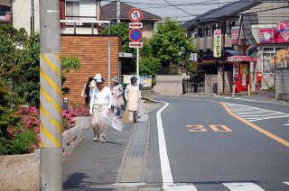 街中ではゴミゼロ運動も展開