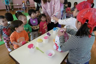 カラフルなかき氷屋さん