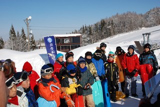 長野県信濃町を訪れた流山市の少年野球チーム