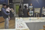 岡倉日出夫・道子絵画刺繍作品展のようす