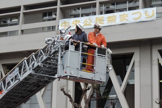 はしご車の試乗体験