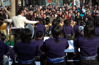 集った5000人は全国レベルの中学生の吹奏楽演奏を満喫