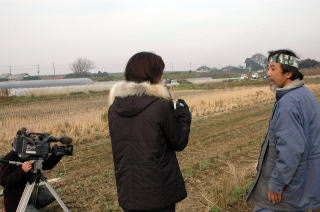 吉田さんをNHKが取材