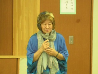 講師の深澤純子さんの写真