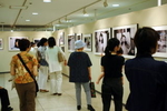 横田滋写真展を開催