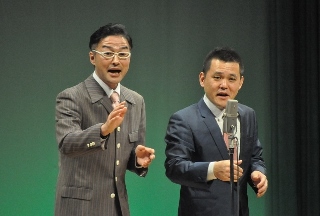 漫才コンビ・宮田陽・昇の写真