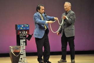 マジシャン・ケン正木の写真