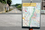 バス停に市役所周辺地図を設置