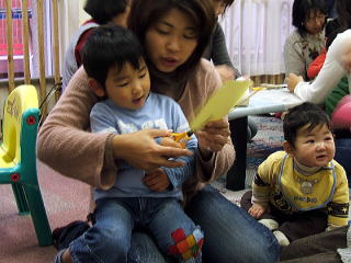 今年最初の子育てサロン