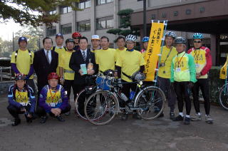 群馬から自転車キャラバン隊