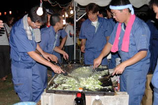 新鮮野菜を使っておいしい焼きそば