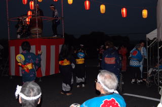 リバーパレス流山の納涼祭で楽しいひととき