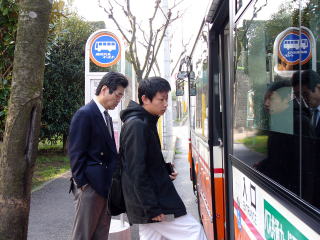 バス停の様子の写真