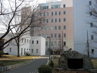 江戸川大学の校舎の写真