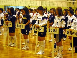 ぐるっと流山 熱戦ptaバレーボール大会 優勝は北部中と流山北小 流山市