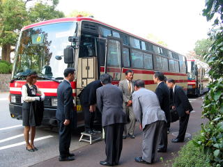 市民号が流山市に到着